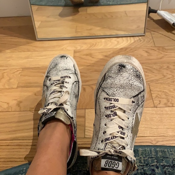 Golden Goose Sneakers - Picture 9 of 12